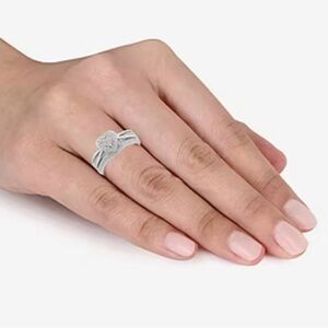 1/5 CT.
Natural White Diamond Sterling Silver Heart
Side Stone Halo Bridal Set